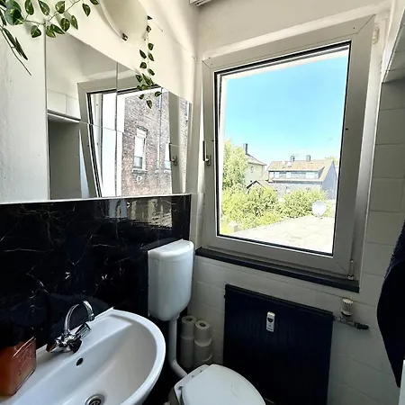 Bei Freunden Zuhause - Nur Schoener